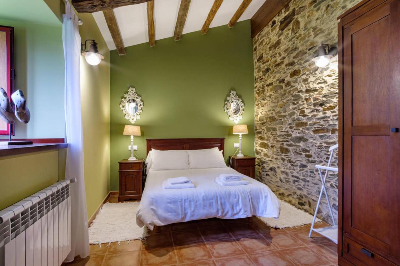Arzúa Aldea A Painza旅馆 外观 照片