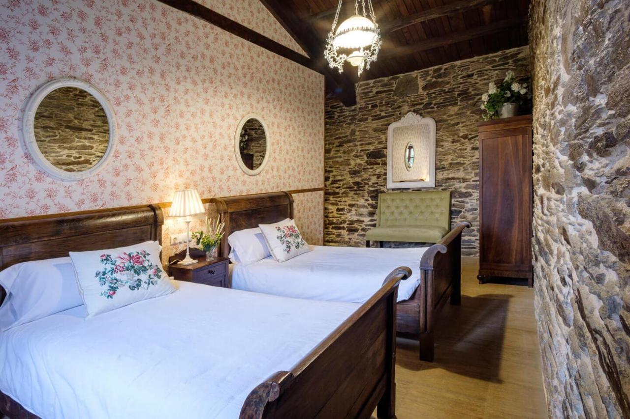 Arzúa Aldea A Painza旅馆 外观 照片